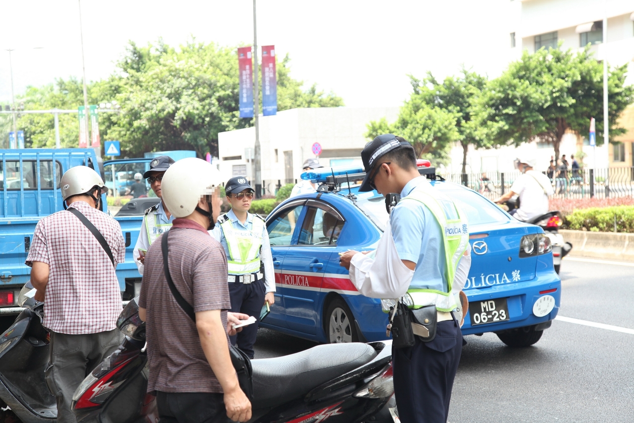 檢控車輛不讓行人—3