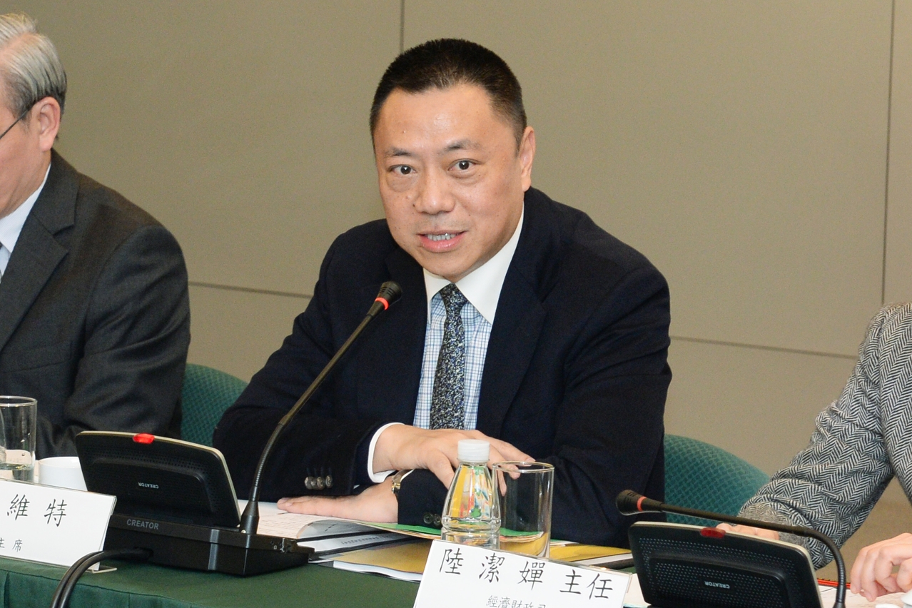 經濟財政司司長梁維特