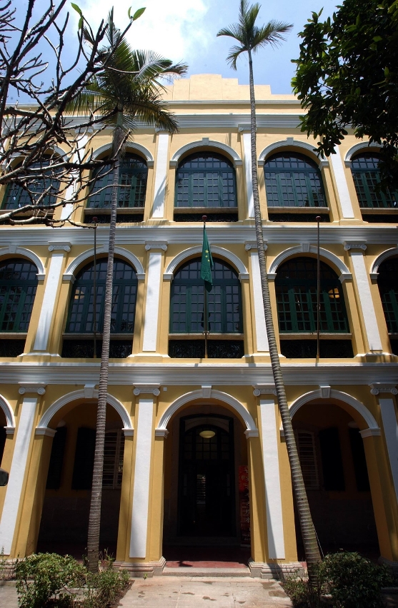 何東圖書館館舍改善工程