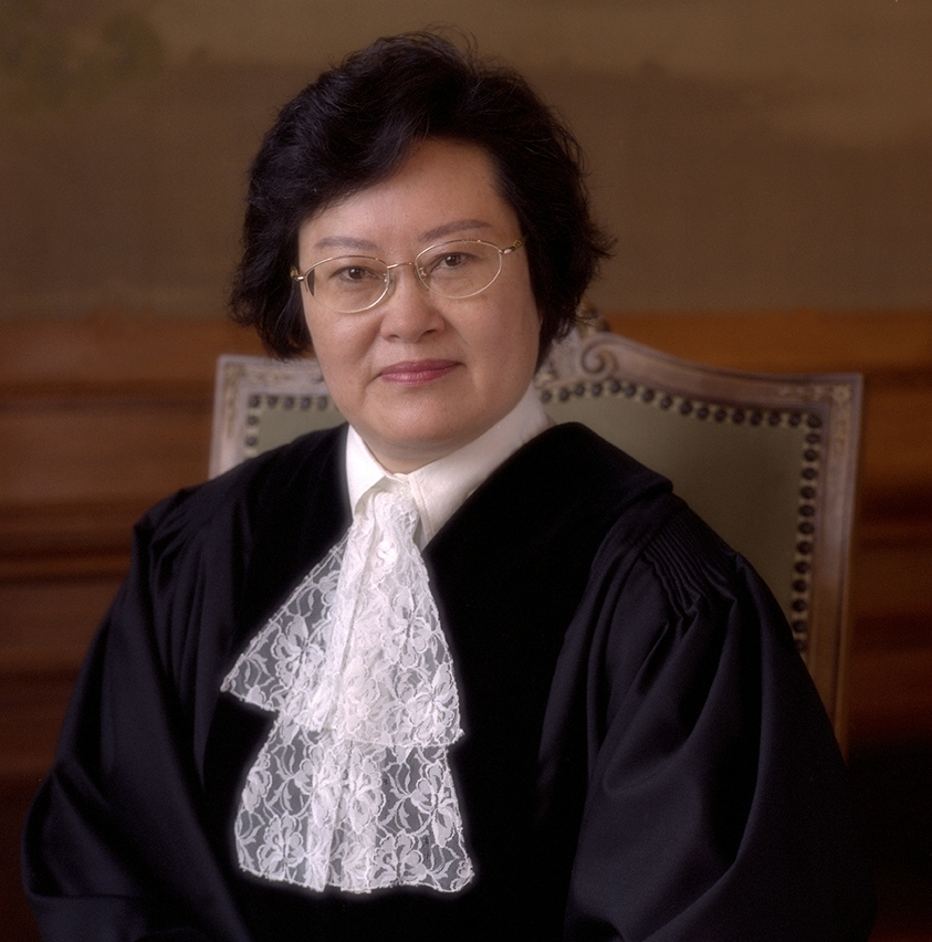 澳大榮譽博士薛捍勤應邀到澳大演講