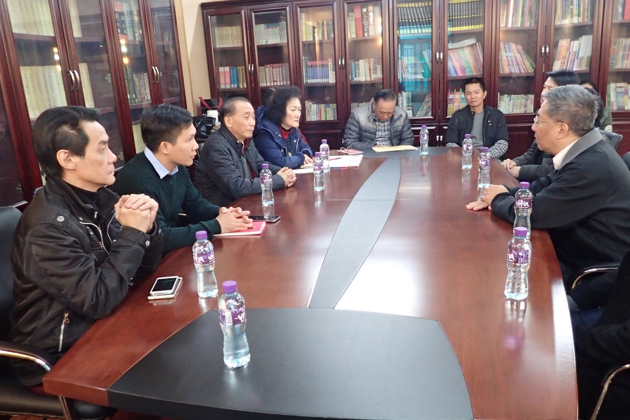 O presidente substituto do IC, Leung Hio Ming visitou a Associação de Piedade e Caridade do Templo de Lin Fong, e teve uma reunião com o Presidente da associação, Kong Su Kan