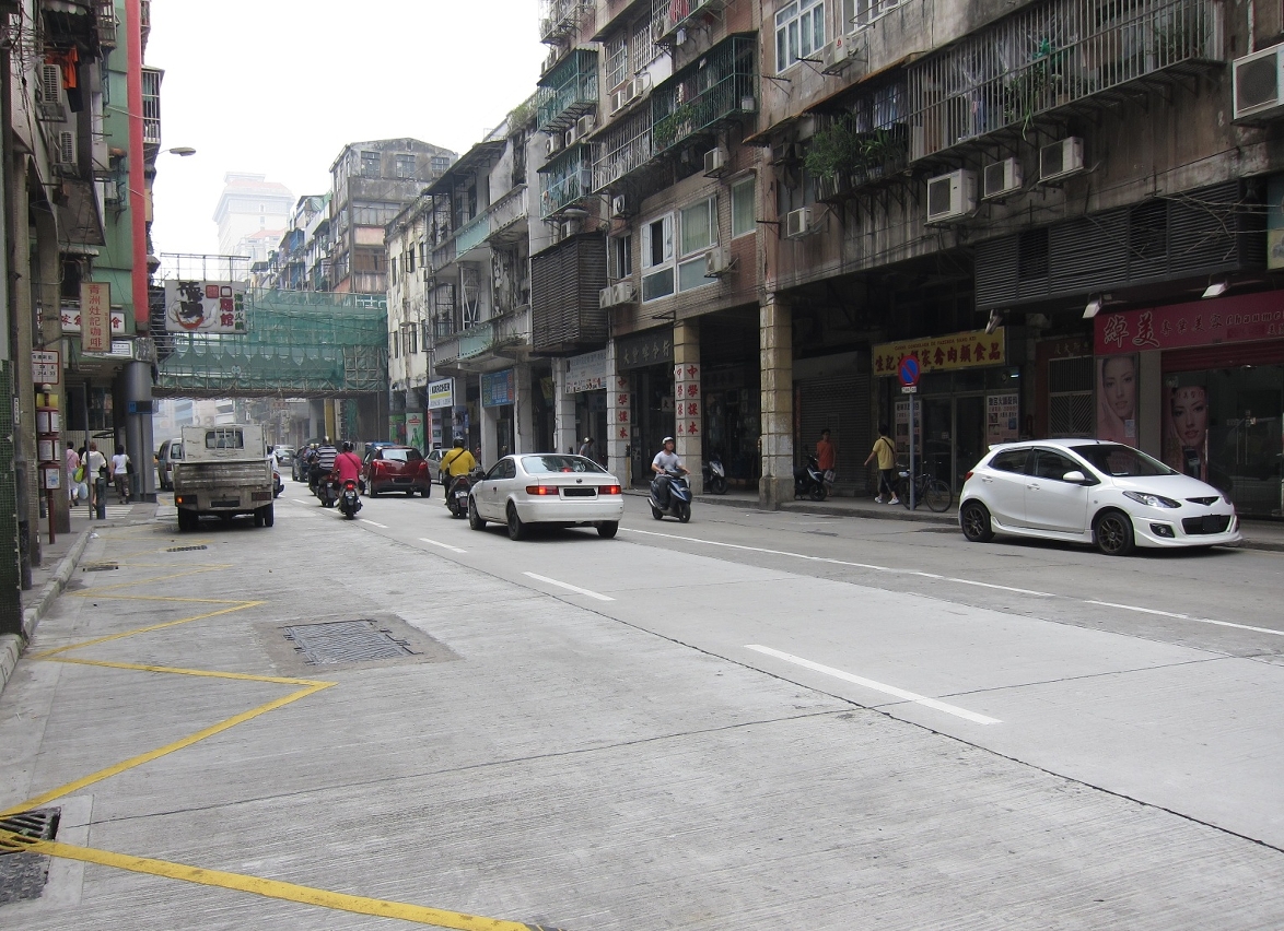 沙梨頭海邊街恢復全面通車