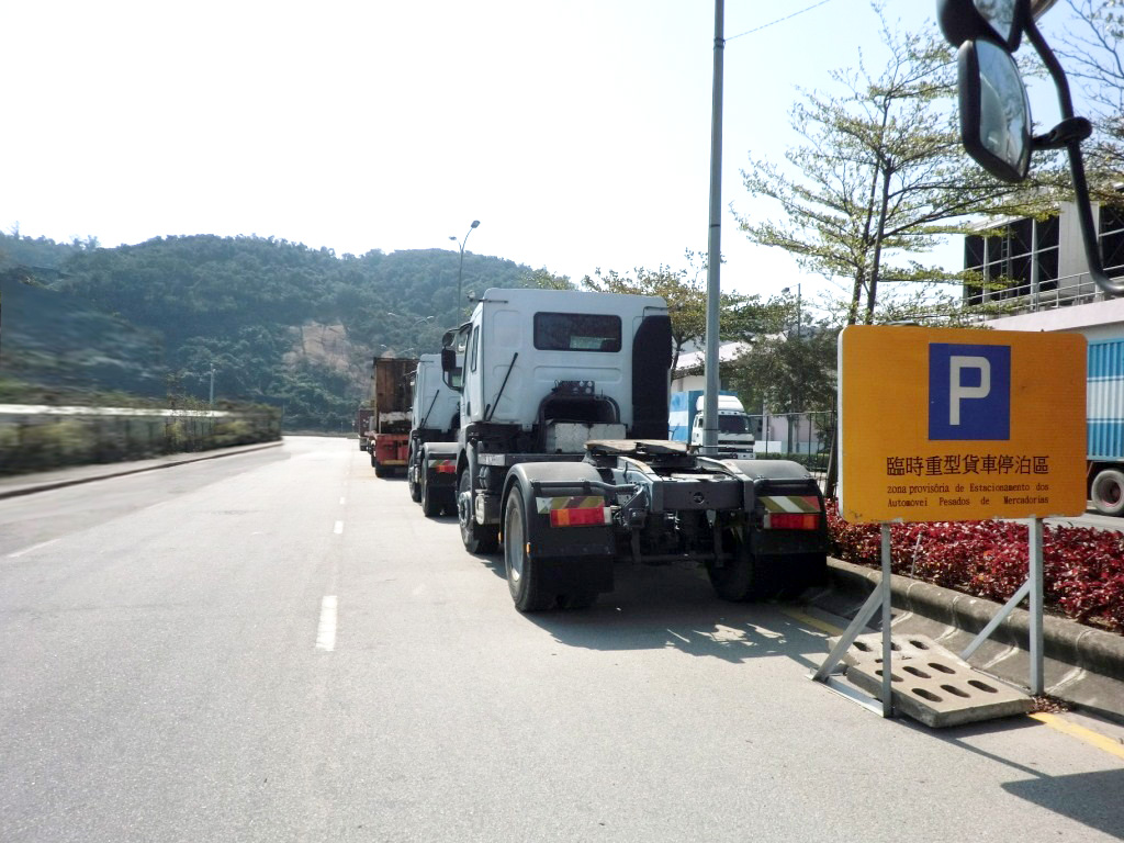 臨時停泊區可滿足重型車業界的泊車需要