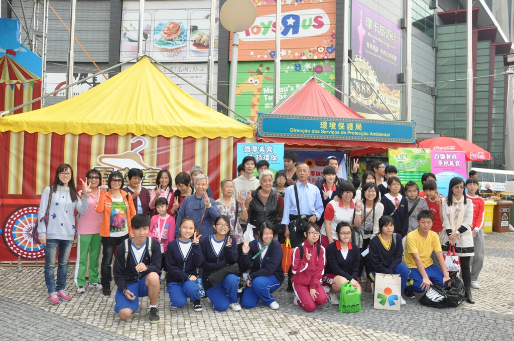 環境保護局舉辦「地球先生及綠樹太太與您暢遊美食節」活動鼓勵身體力行實踐環保行為