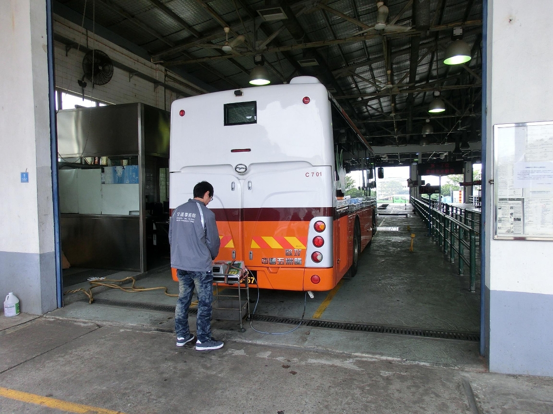 交通事務局陸續安排所有營運巴士進行特別檢驗