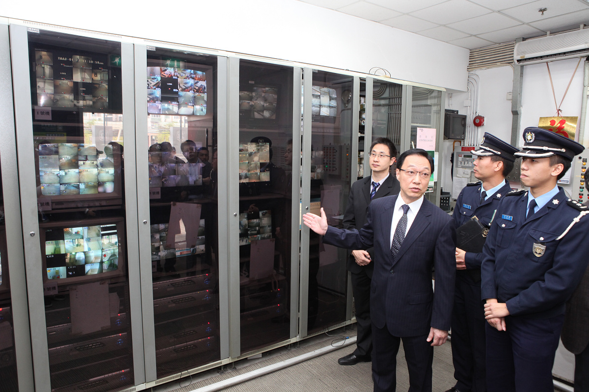 巡視大型屋苑CCTV控制中心
