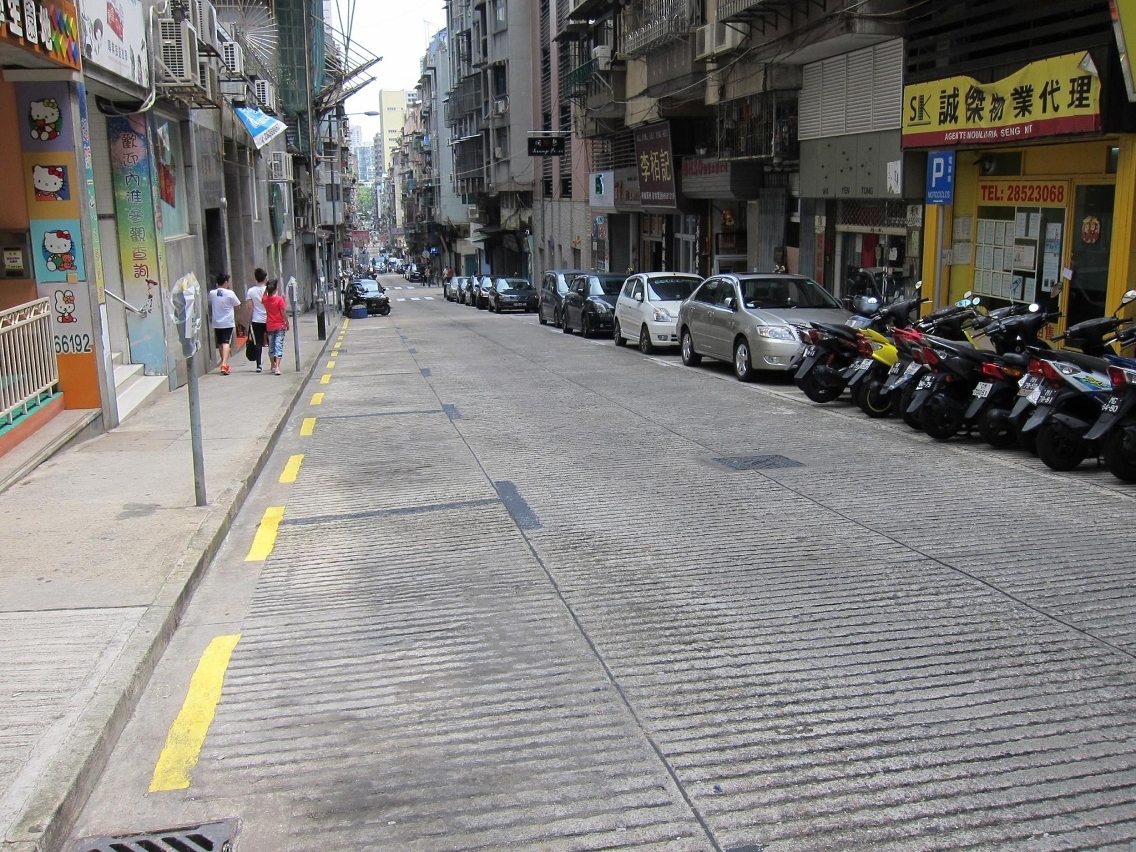 位於賈伯樂提督街的日間臨時上落客區已啟用