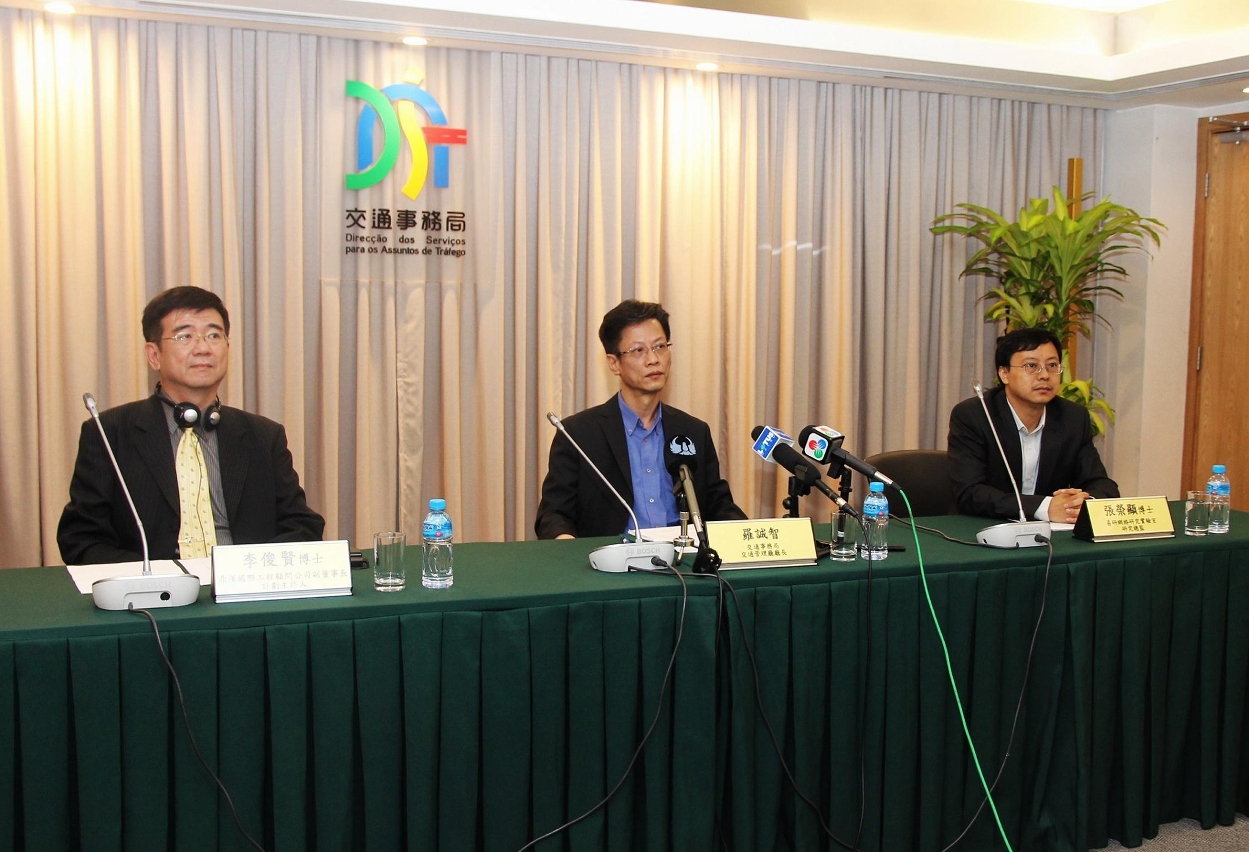交通事務局與顧問公司介紹公共巴士服務調研工作詳情