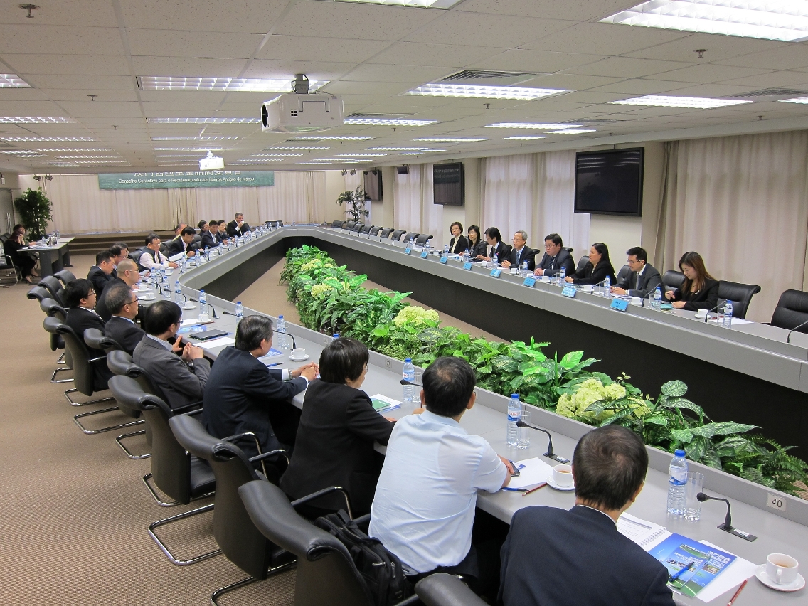 劉仕堯與社會各界人士座談，聽取明年施政意見
