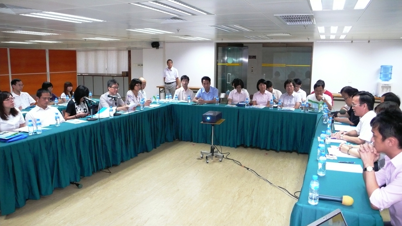 運建辦與中華教育會成員就校園推廣教育交換意見