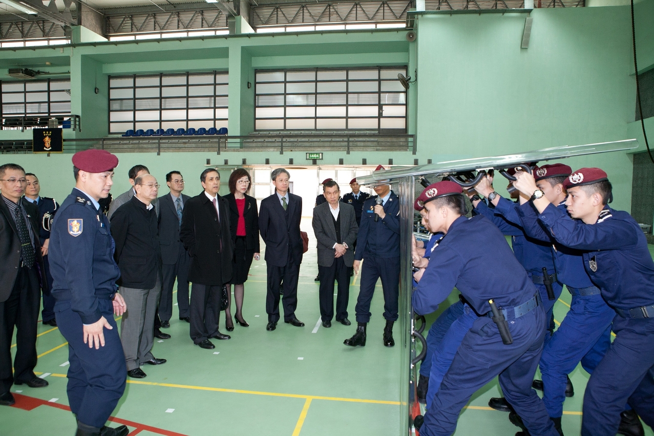 特警隊示範