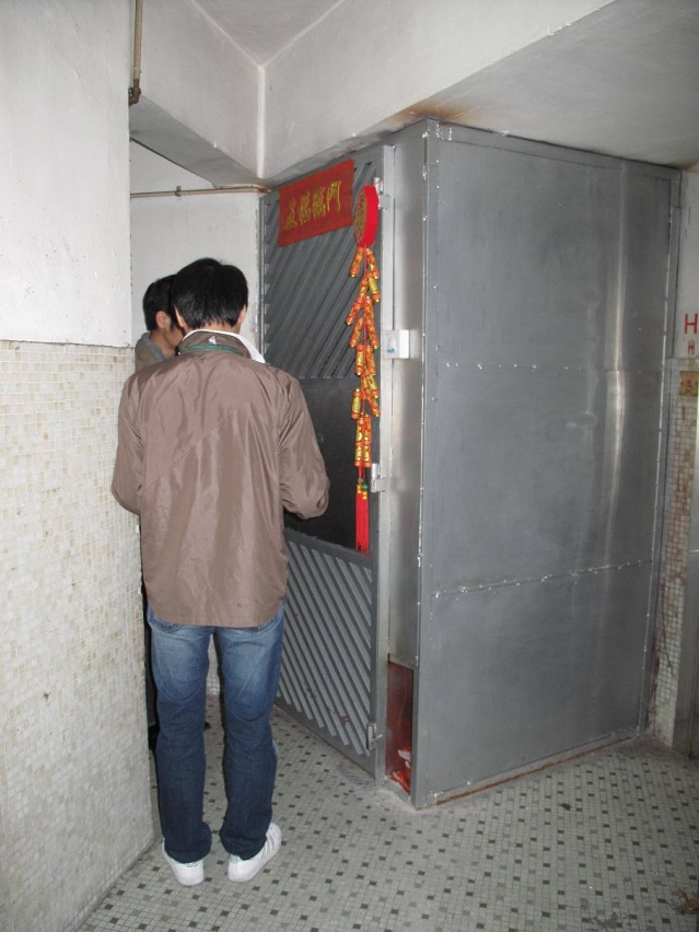 違規者漠視公眾安全霸佔公共地方僭建