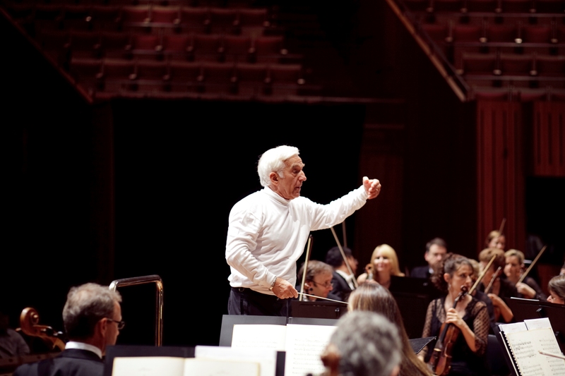 知名指揮阿什肯納齊（Vladimir Ashkenazy）將帶領陣容盛大的悉尼交響樂團來澳演出