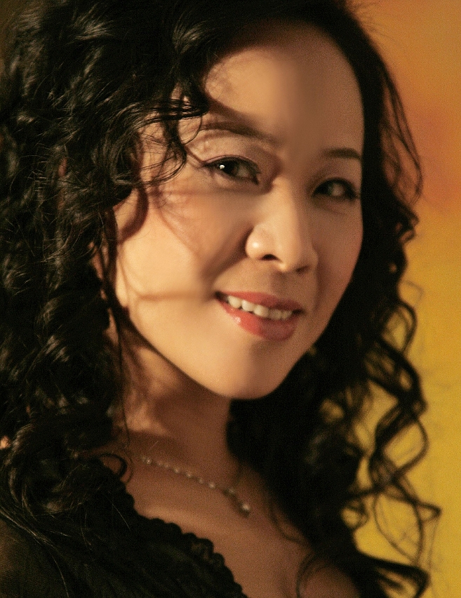 世界著名中國女高音歌唱家張立萍登場