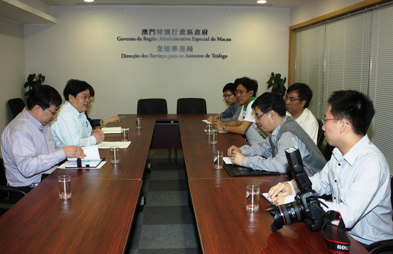 交通事務局領導層與吳國昌、區錦新及陳偉智三位議員會面