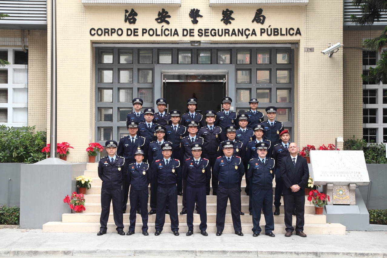 FOTO1