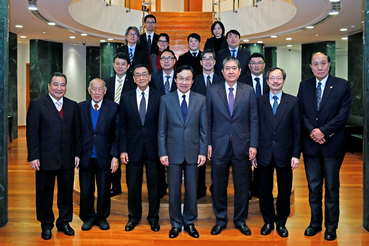 Secretário para os Assuntos Sociais e Cultura teve um encontro com a delegação da Federação das Associações Gerais Desportivas de Macau