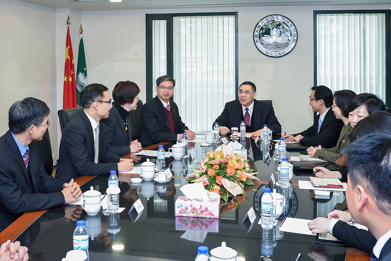 Encontro do Chefe do Executivo com representantes da