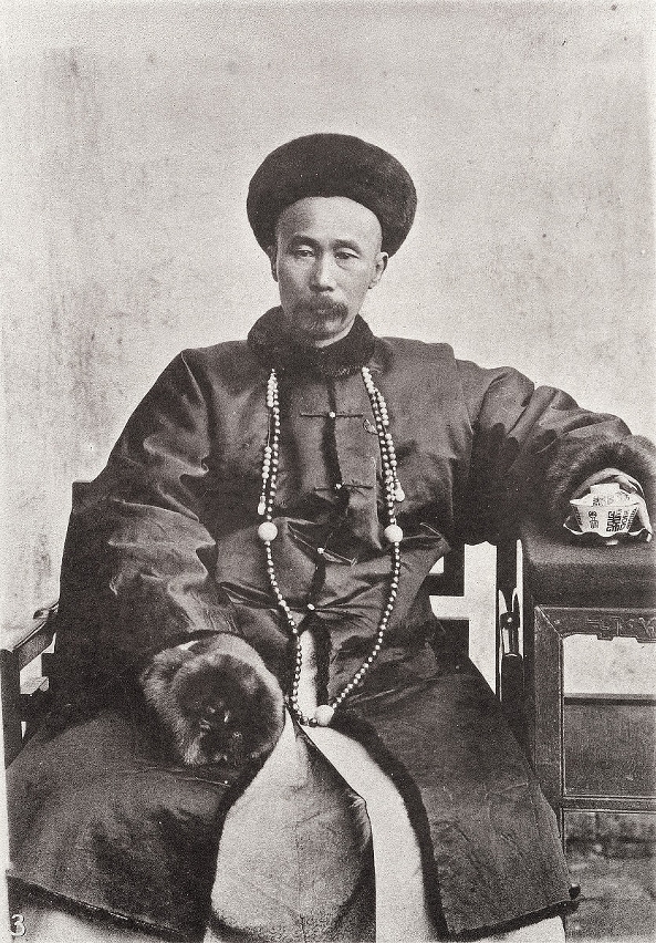 John Thomson Li Hung-chang [Li Hongzhang], Governador Geral de Pei-chih-li  1867 – 1872  processo por colódio húmido