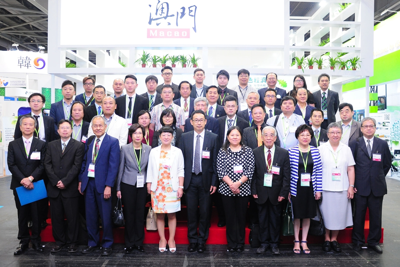 A DSPA organizou uma delegação chefiada pelo director substituto, Vai Hoi Ieong que participou na Expo Internacional Ambiental de 2014