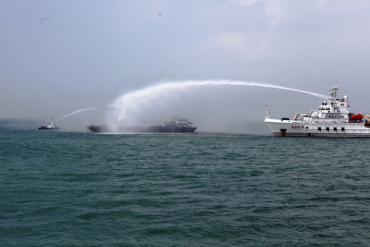 Simulacro de operação conjunta no mar de Guangdong, Hong Kong e Macau