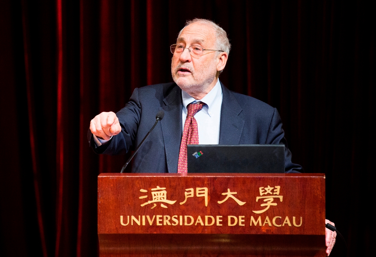 Nobel laureate Prof. Stiglitz gives a talk at UM