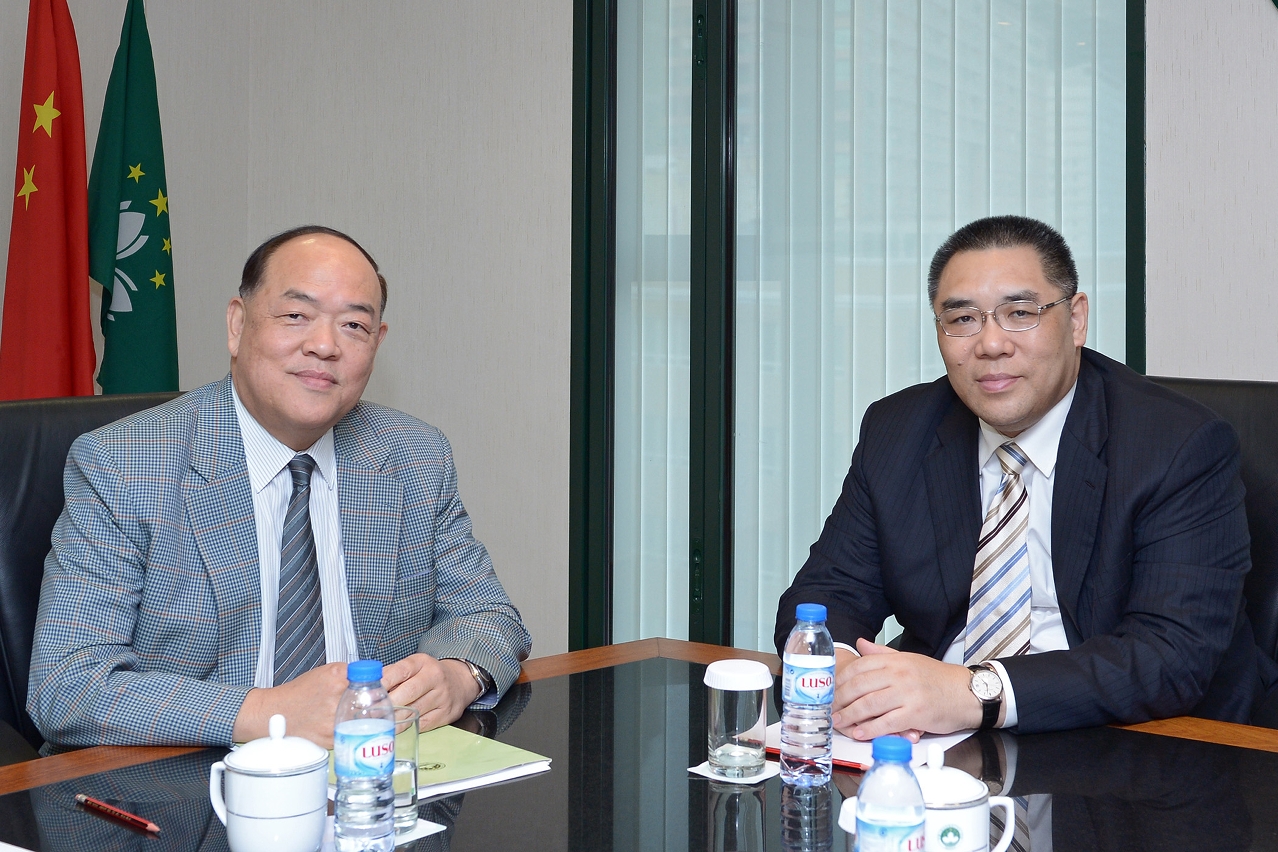 Chief Executive Chui Sai On meets President of the Legislative Assembly Ho Iat Seng