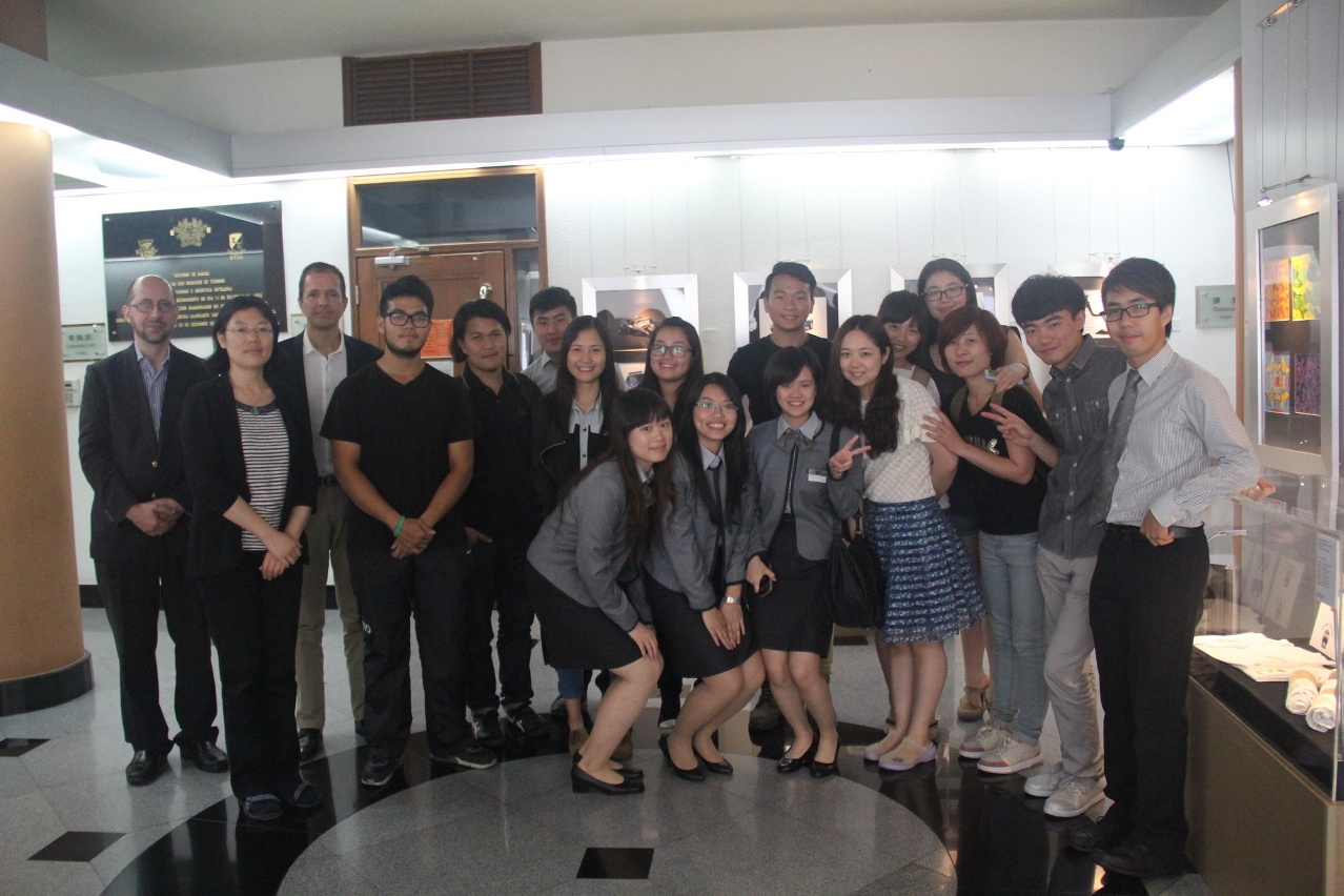 Students’ group photos taken after the research presentation