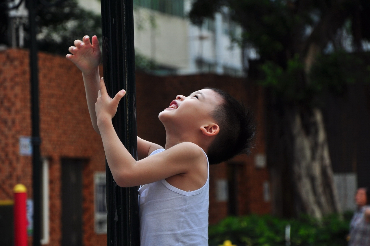 Student Category – Third Prize Winner：Ho U Tong：“Smiling” Boy