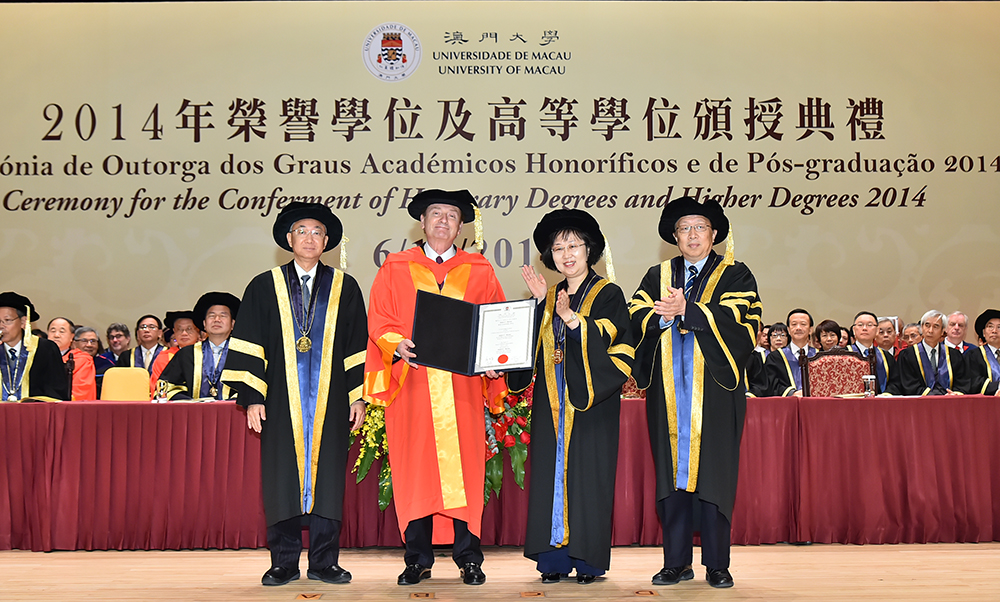 Prof Robert C Merton receives the Degree of Doctor of Business Administration honoris causa