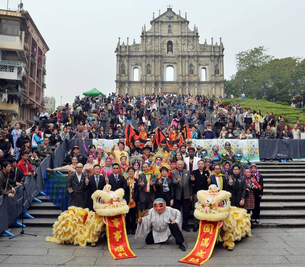 IC organises worship ceremony pleading for the success of the Parade through Macao