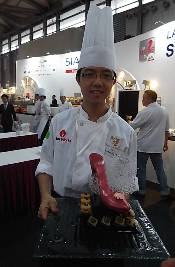 IFT Pastry Chef with his creative showpiece