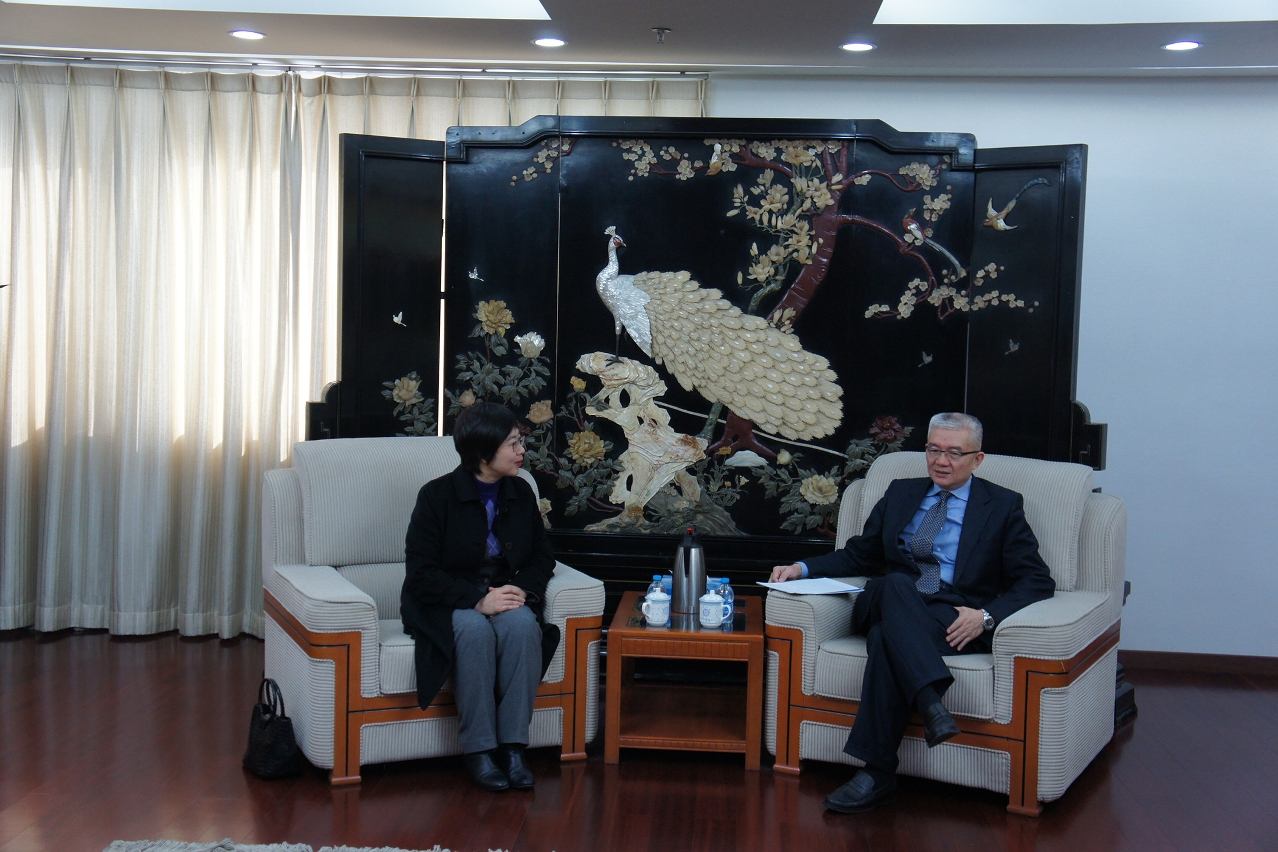 Secretary for Administration and Justice, Ms Chan Hoi Fan, meets with the Deputy Director of the Hong Kong and Macao Affairs Office of the State Council, Mr Xu Ze, in Beijing.