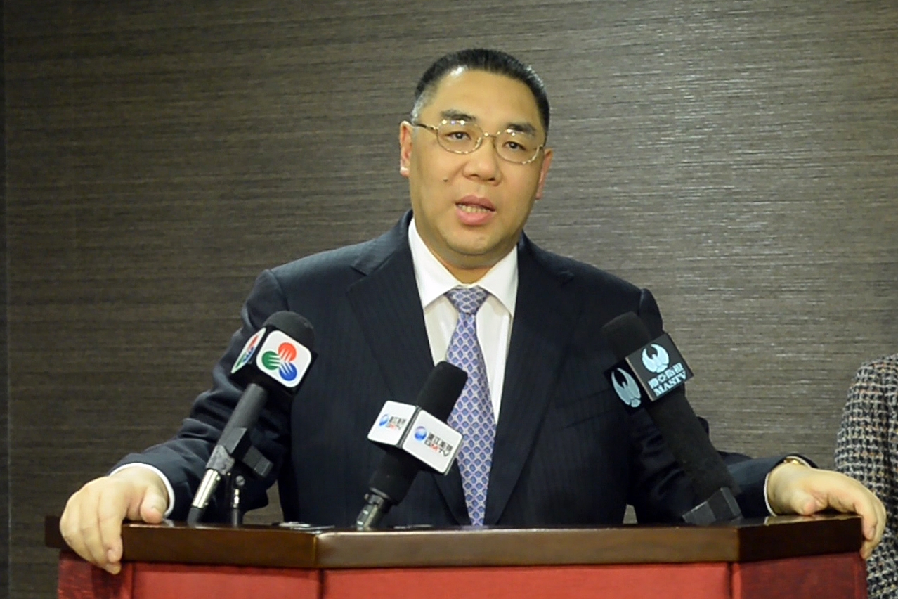 Chief Executive, Mr Chui Sai On, meets the press to wrap up his visit to Beijing.