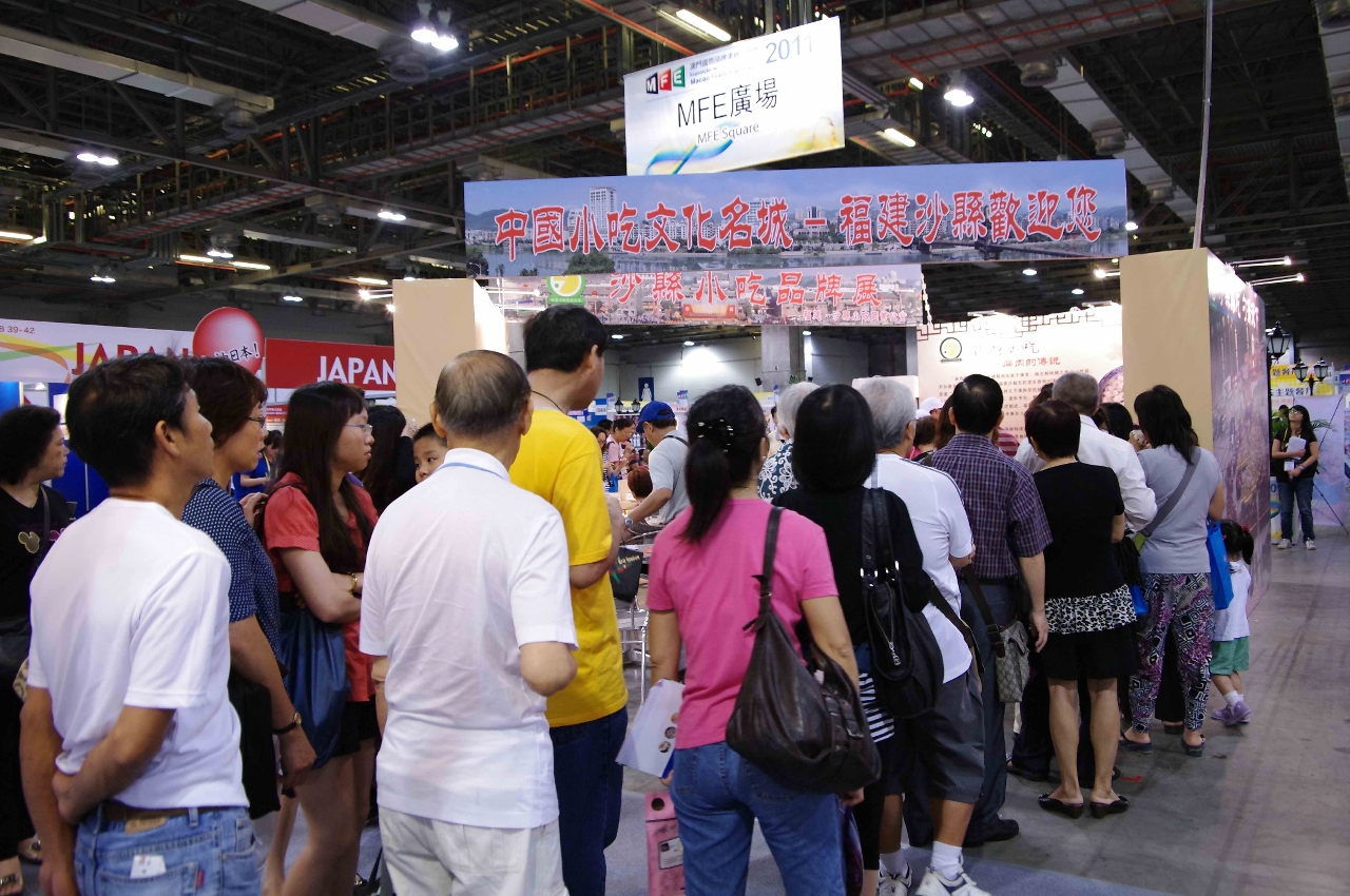 Food tasting booths particularly popular