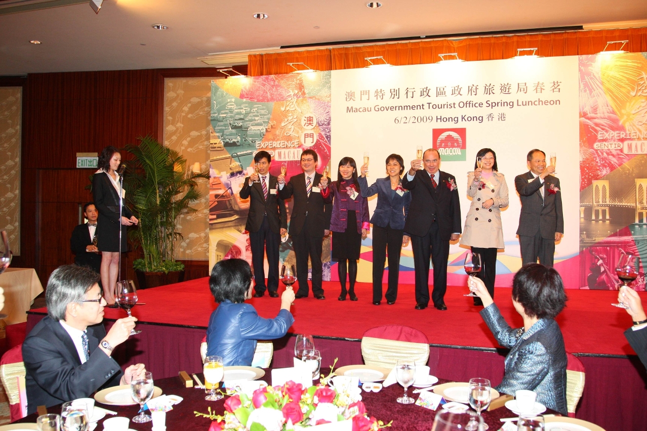 MGTO toasted to the guests