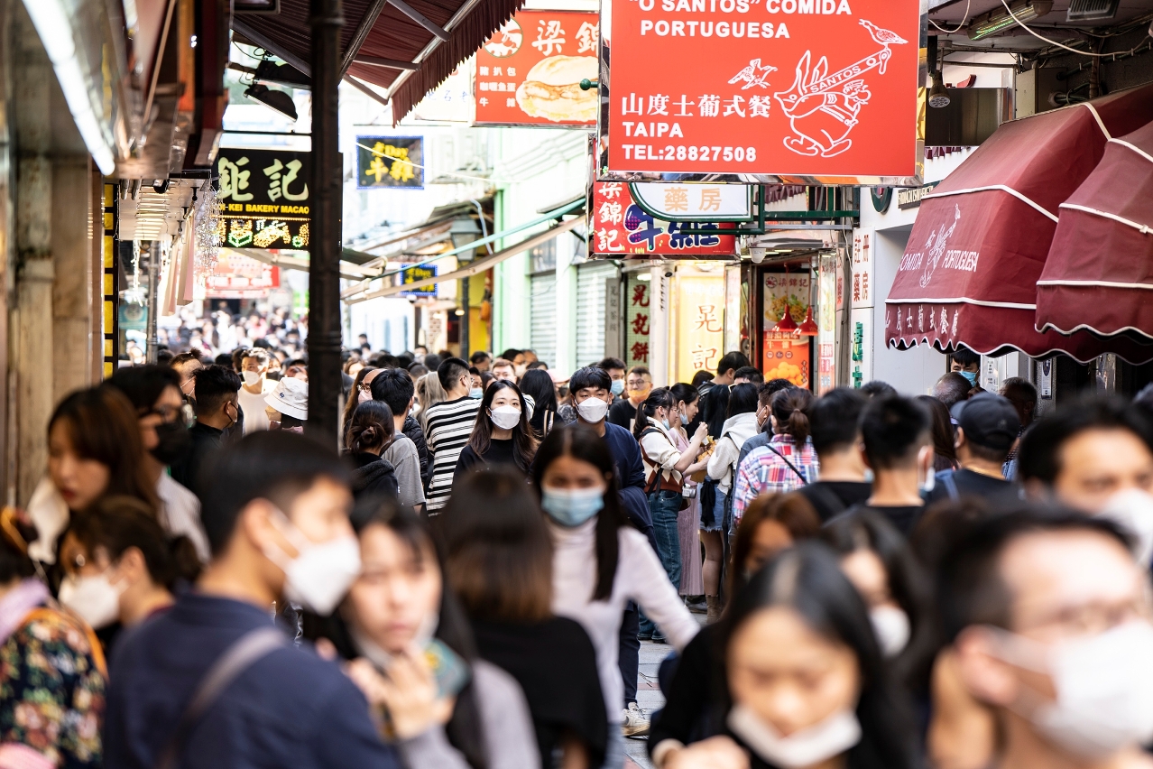 澳门市面人流畅旺