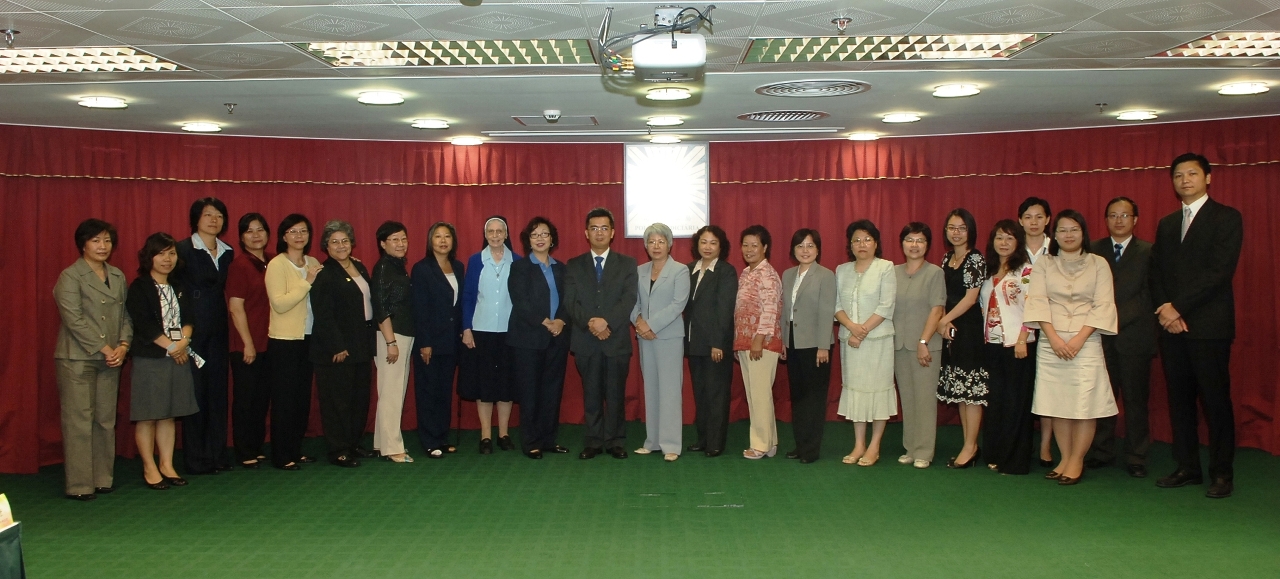 婦女事務諮詢委員會訪司法警察局 2