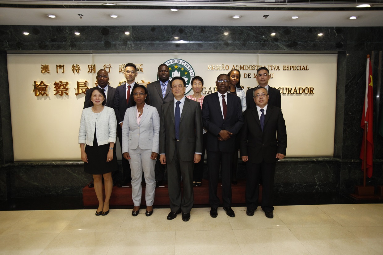 A Procuradora-Geral da República de Moçambique, liderando a sua delegação, visitou o Ministério Público da Região Administrativa Especial de Macau