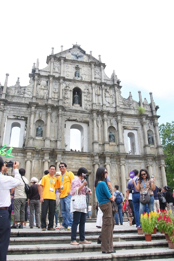 Delegates visit the Historic Center of Macau(a)