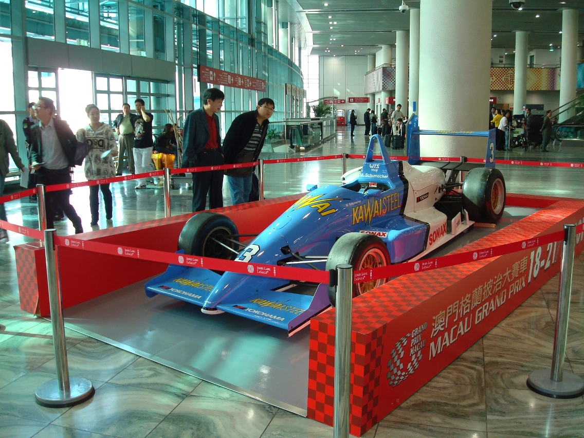 O carro de F3 de Schumacher que venceu a corrida de Macau em 1990