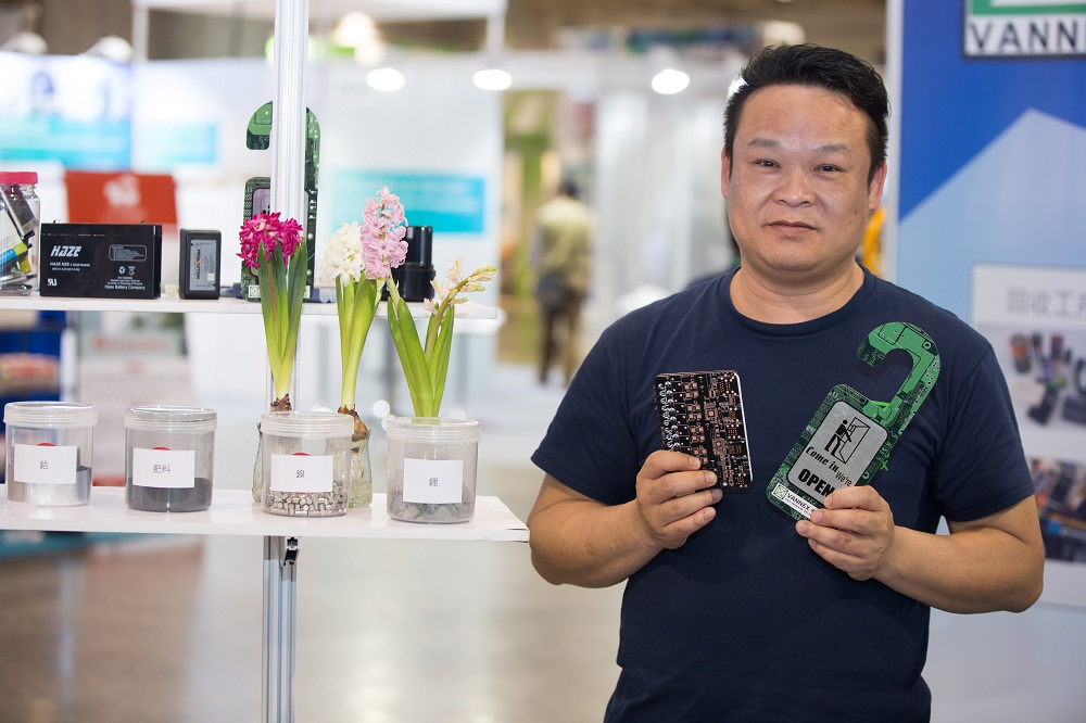 Sr. Vincent Kan, Administrador da empresa Zhongxing Vannex (Macau) Limited