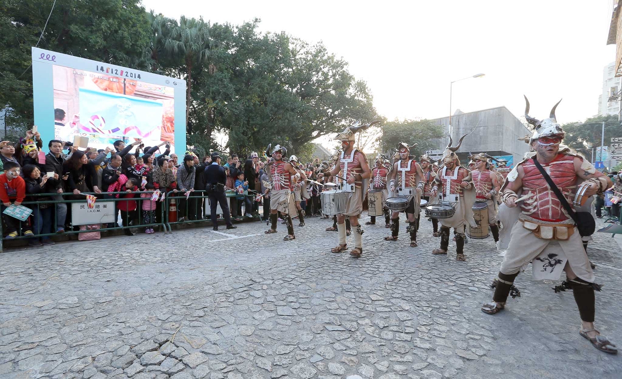 “Desfile por Macau, Cidade Latina” em Comemoração do 15.º Aniversário da Transferência