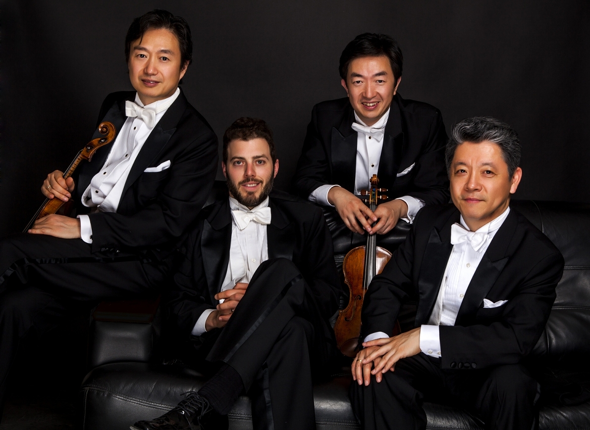 O Quarteto Xangai regressa a Macau após a sua última actuação no território em 2006, que conquistou a admiração do público pela sua actuação elegante.