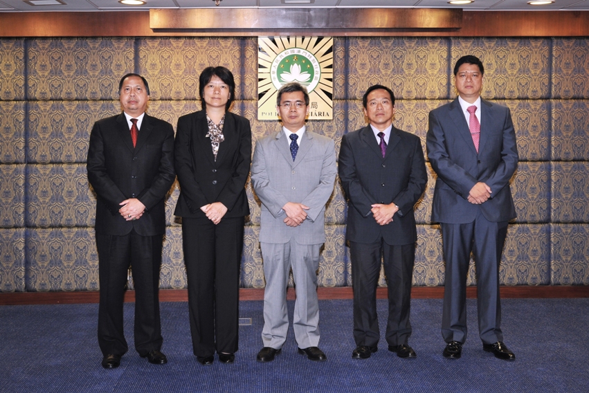 Tomada de Posse de um Chefe de Departamento e de um Chefe de Divisão da PJ