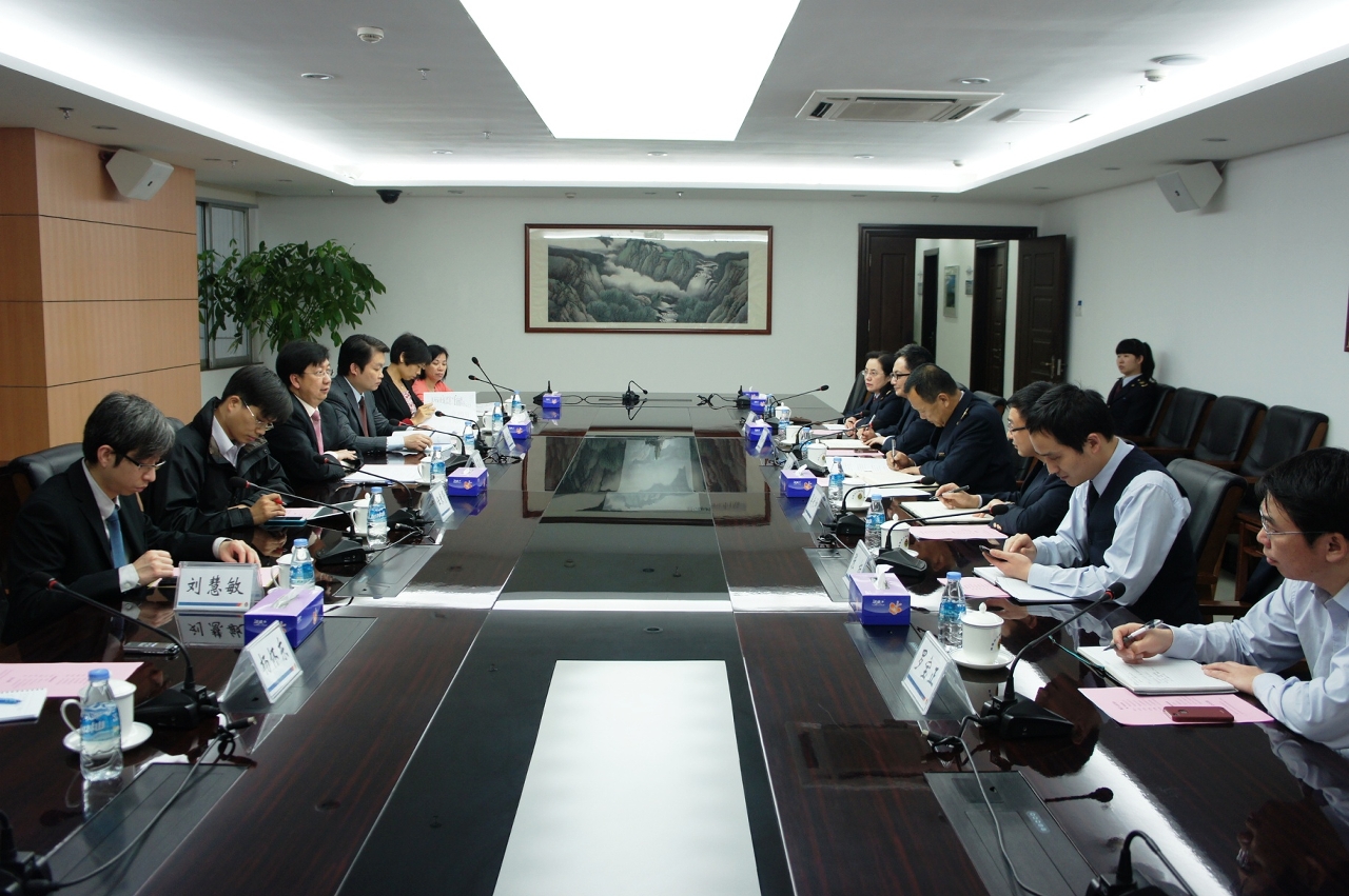 IACM analisou, com a Zhuhai Entry-Exit Inspection and Quarantine Bureau, os trabalhos de prevenção da gripe das aves H7N9