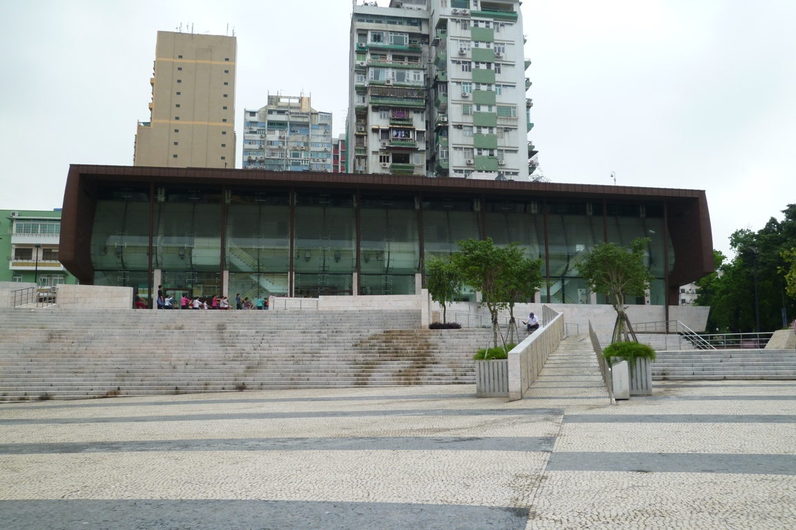 FOTO1