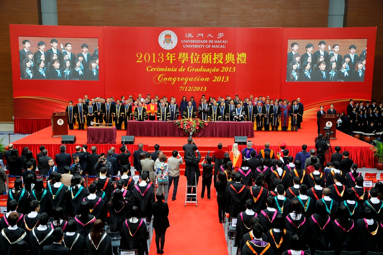 Primeira Cerimónia de Outorga dos Graus Académicos no novo campus da Universidade de Macau