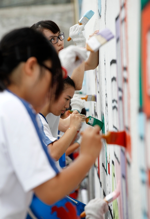 Participação de cerca de 100 alunos e docentes das eco-escolas e representantes das hotéis verdes na actividade