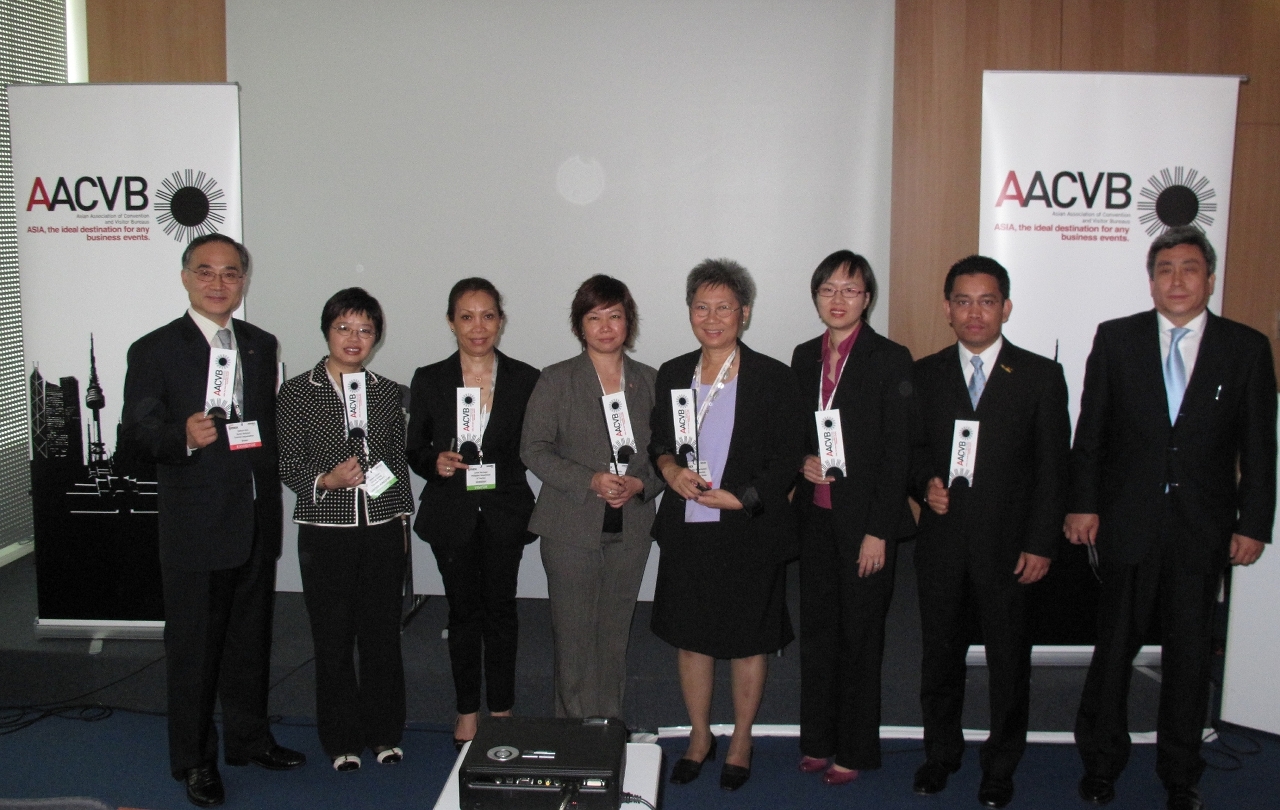AACVB representatives group photo